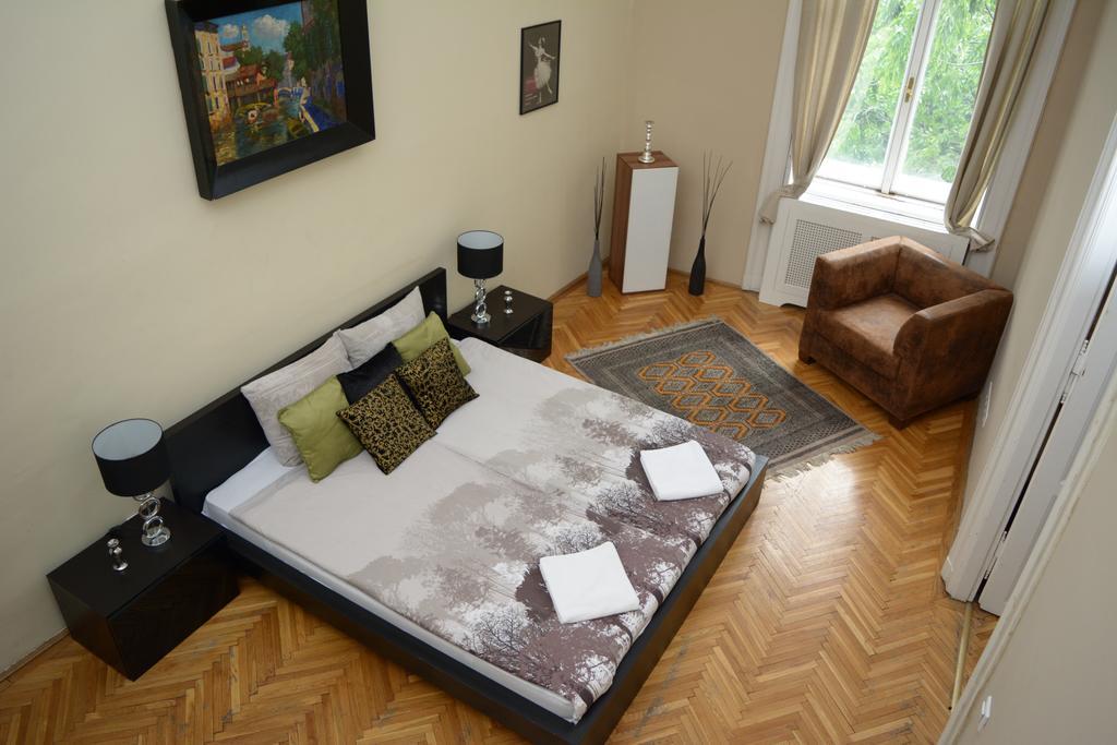 International Apartments Boedapest Kamer foto